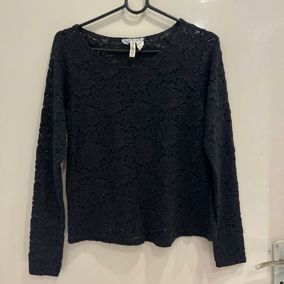 H&M DIVIDED black lace top - Picture 4 of 7